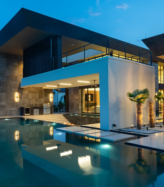 800x800 backyard pool in Dallas